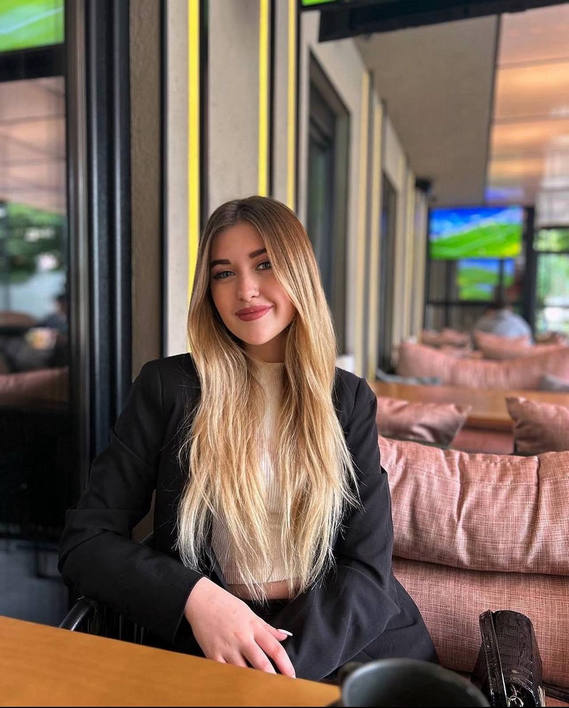Elena Vaughn